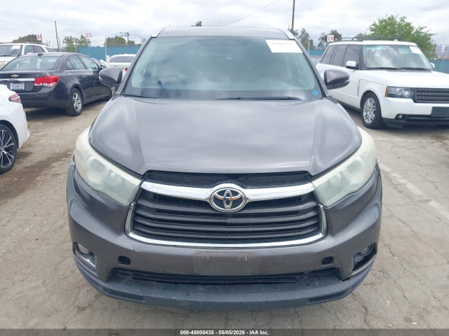 Toyota Highlander Limited V6