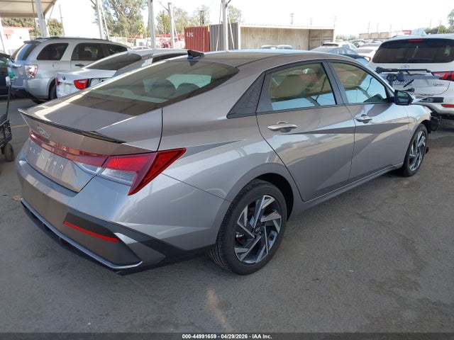 Hyundai ELANTRA Sel Sport