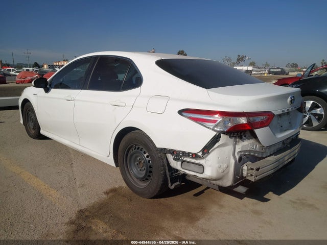 Toyota Camry Le