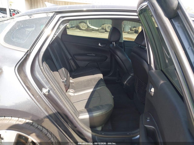Kia Optima S