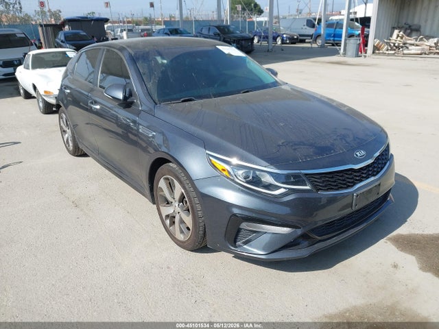 Salvage Kia Optima Image