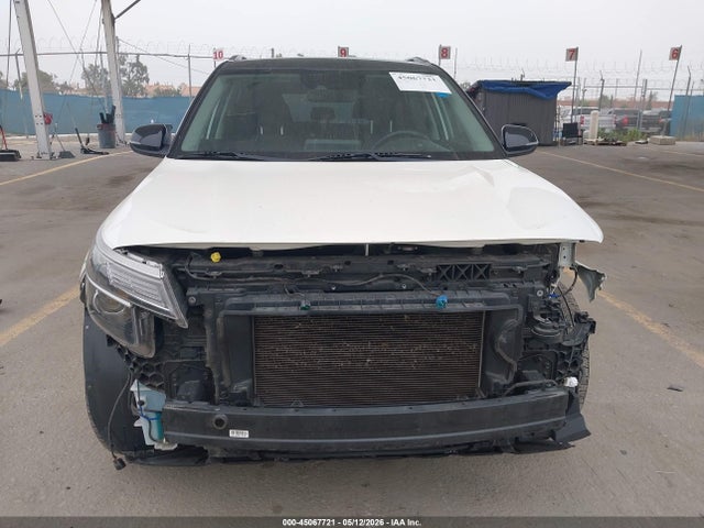 Kia Seltos S