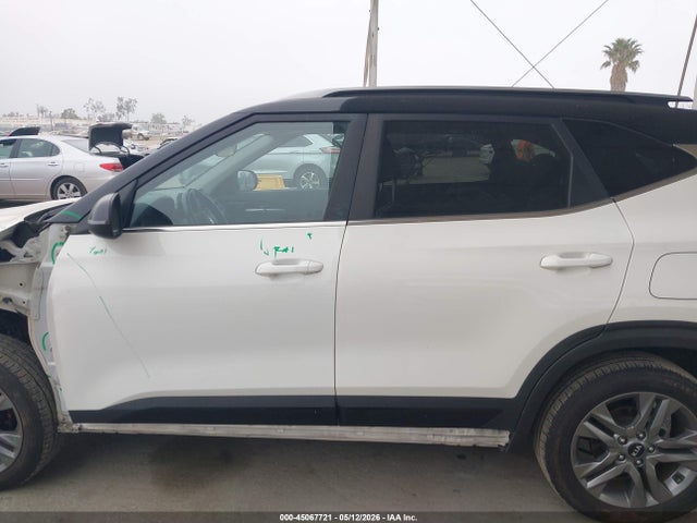 Kia Seltos S