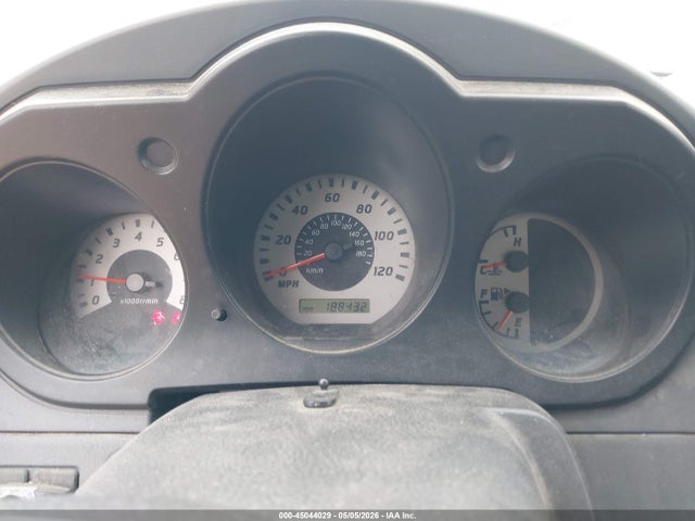 Nissan Frontier Xe