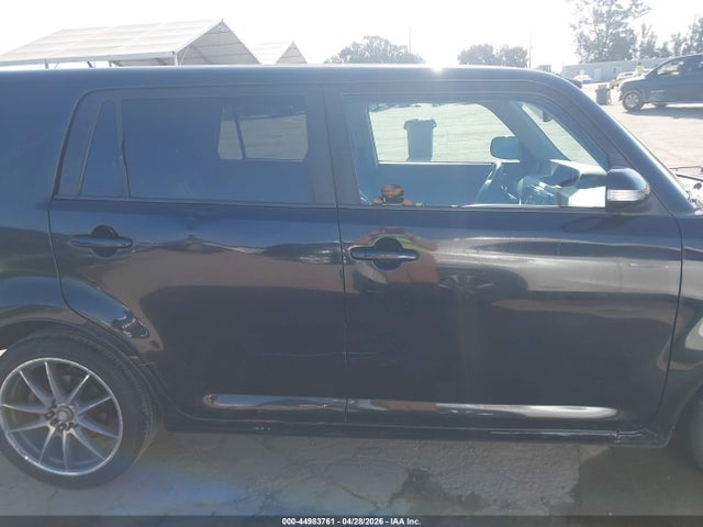 Scion xB