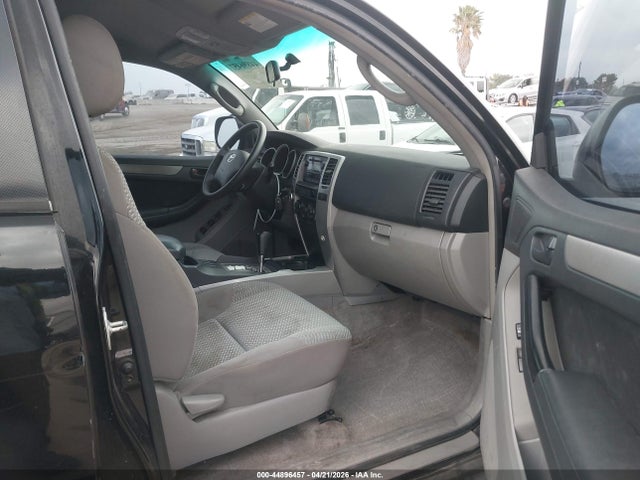 Toyota 4Runner Sr5 V6