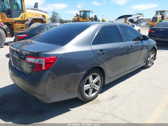 Toyota Camry Se