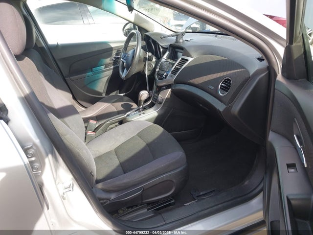 Chevrolet Cruze 1lt Auto