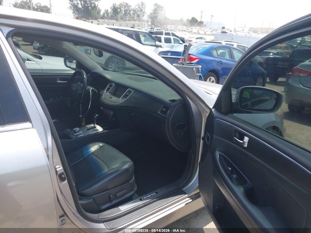 Hyundai Genesis 4.6