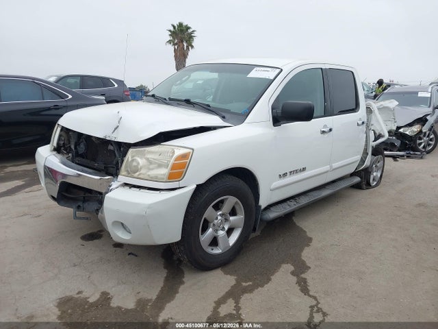 Nissan Titan Se