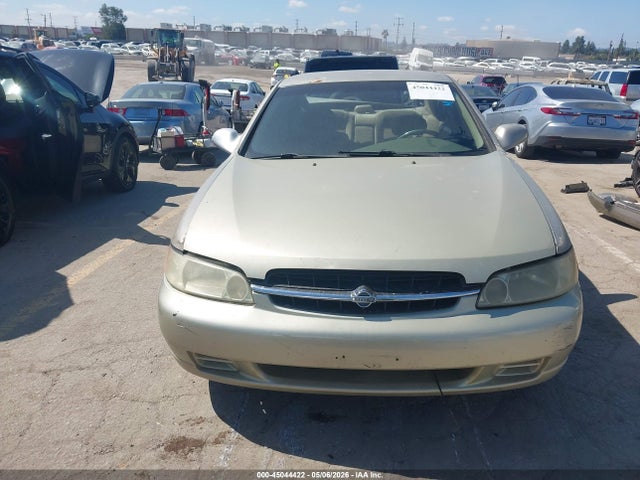 Nissan Altima Gxe