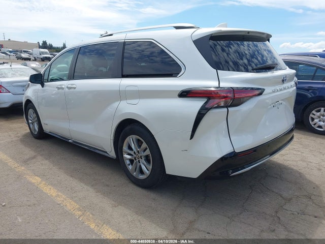 Toyota Sienna Limited