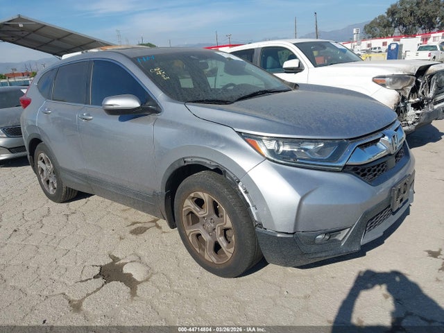 Salvage Honda CR-V Image