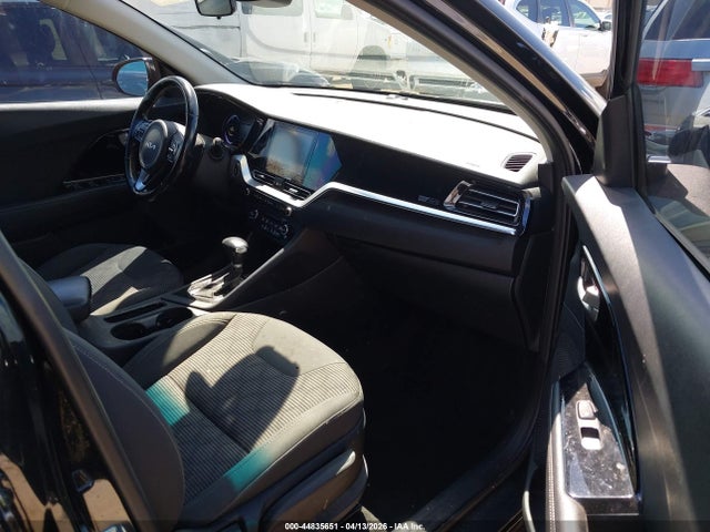 Kia Niro Lxs
