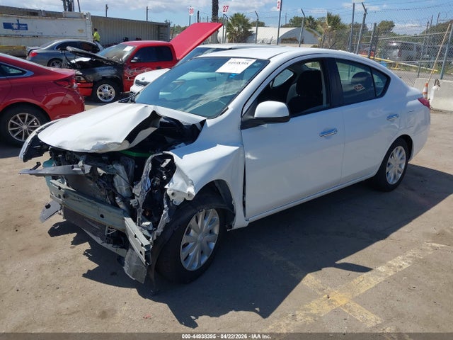 Nissan Versa 1.6 Sv