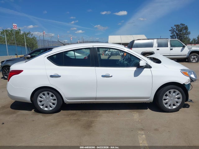 Nissan Versa 1.6 Sv