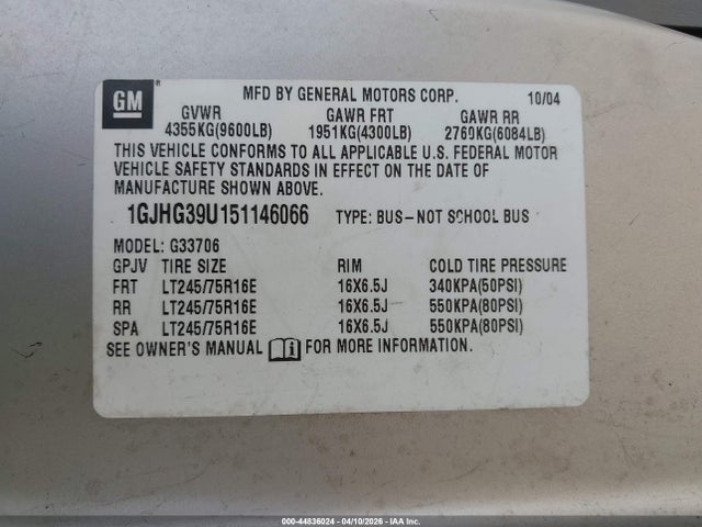 GMC Savana Standard