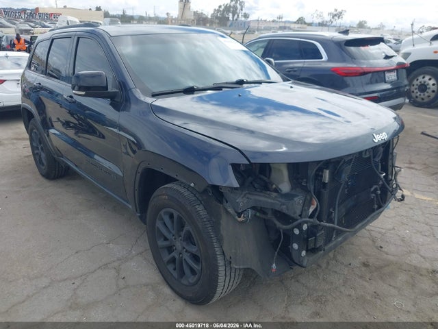 Salvage Jeep Grand Cherokee Image