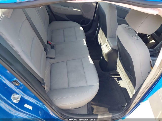 Hyundai ELANTRA Value Edition