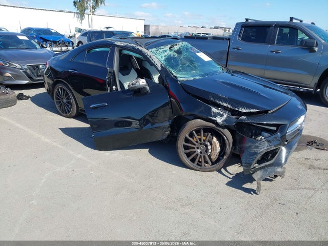 Salvage Mercedes-Benz Cla-class Image
