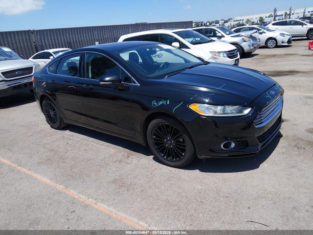 Salvage Ford Fusion Image