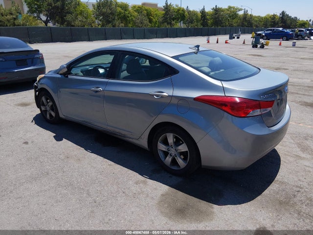 Hyundai ELANTRA Gls