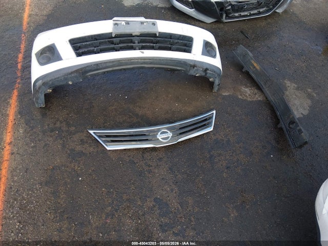 Nissan Versa 1.8 S