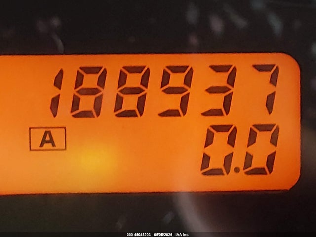 Nissan Versa 1.8 S