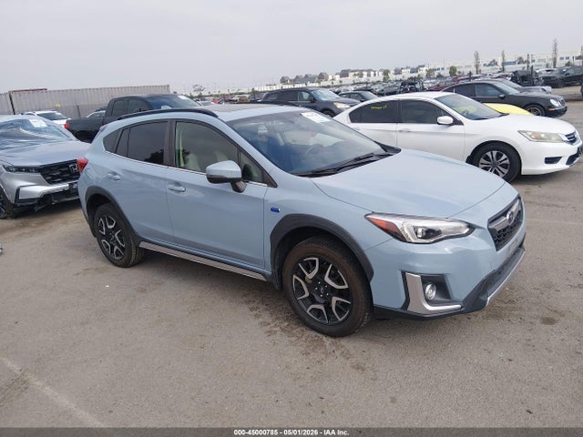 Salvage Subaru Crosstrek Image