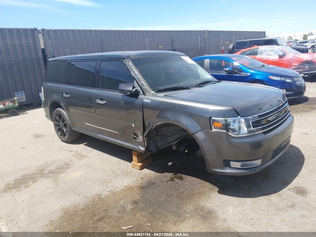Salvage Ford Flex Image