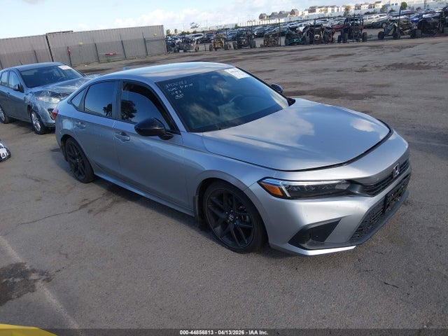 Salvage Honda Civic Image