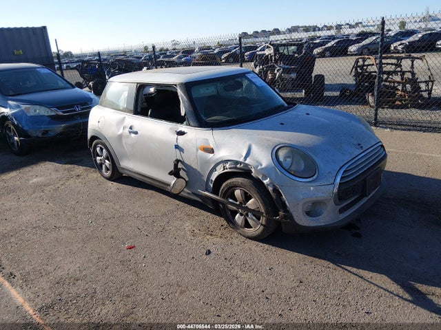 Salvage MINI Hardtop Image