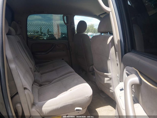 Toyota Tundra Sr5 V8