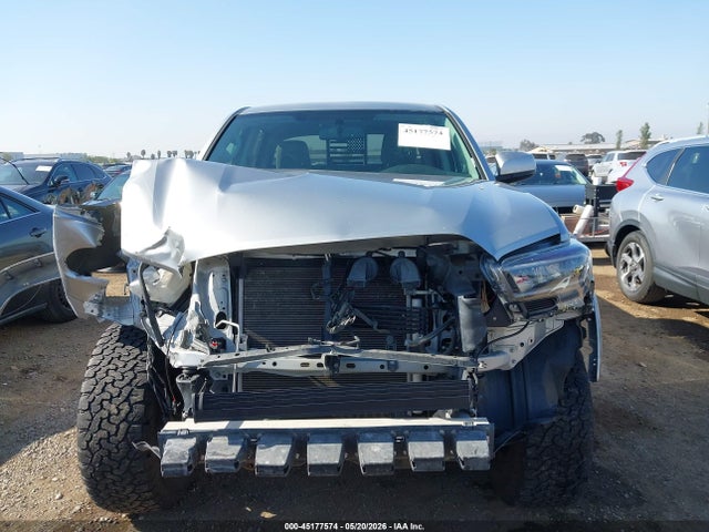 Toyota Tacoma Sr5 V6