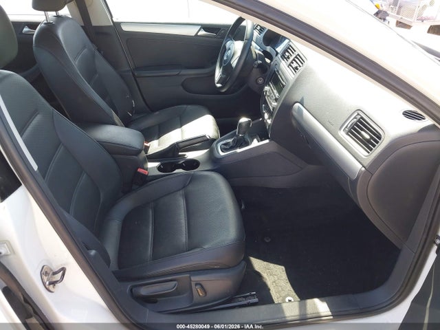 Volkswagen Jetta 2.5l Se