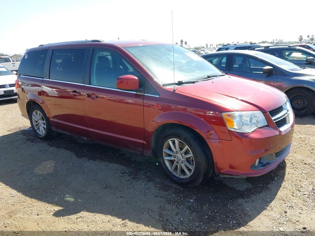 Salvage Dodge Grand Caravan Image