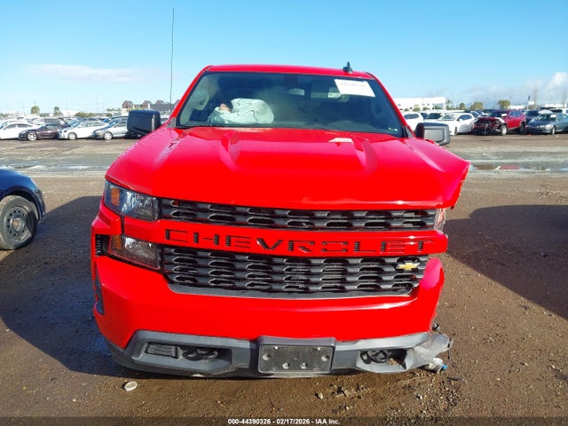 Chevrolet Silverado 1500 2wd  Short Bed Custom