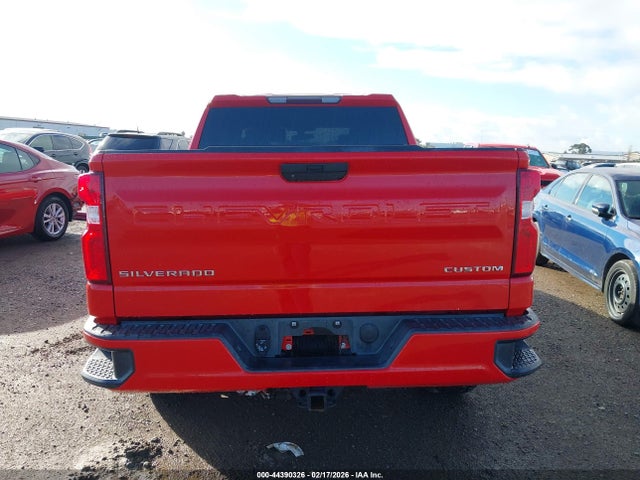 Chevrolet Silverado 1500 2wd  Short Bed Custom