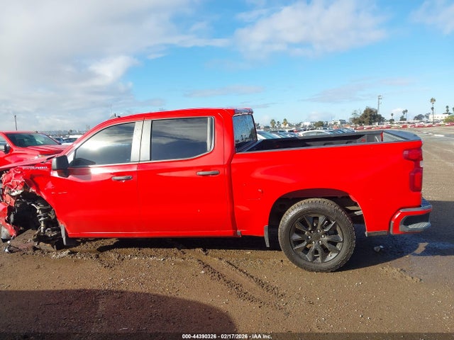 Chevrolet Silverado 1500 2wd  Short Bed Custom