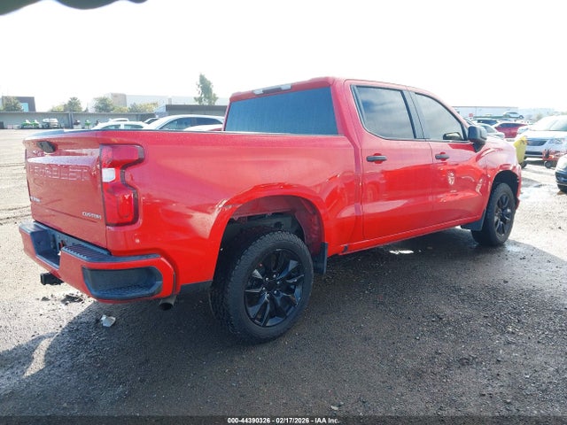 Chevrolet Silverado 1500 2wd  Short Bed Custom