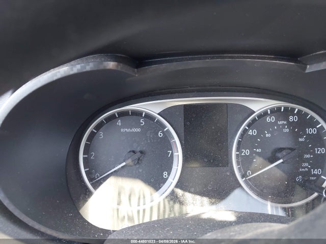 Nissan Versa 1.6 S