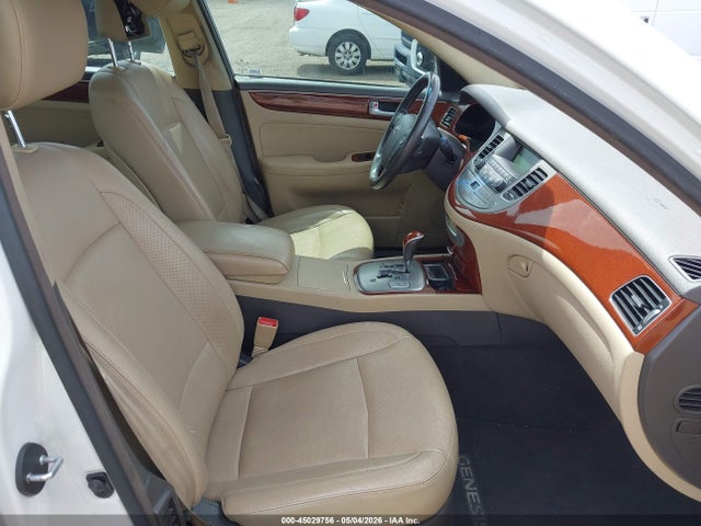 Hyundai Genesis 3.8