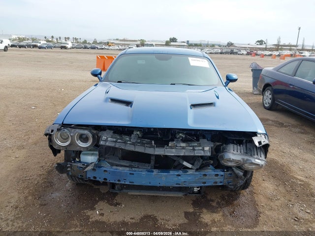 Dodge Challenger Sxt