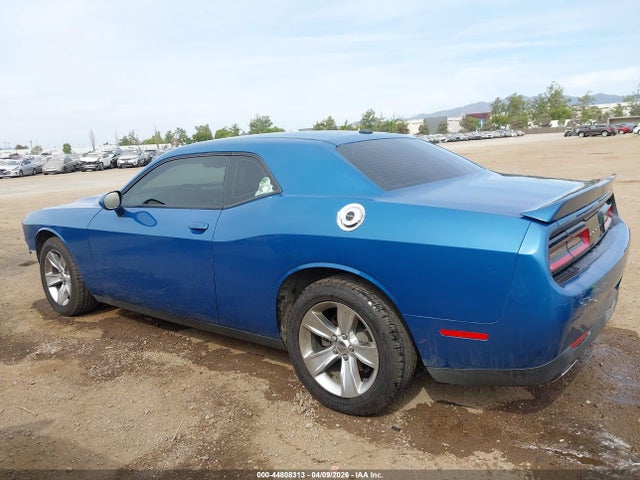 Dodge Challenger Sxt