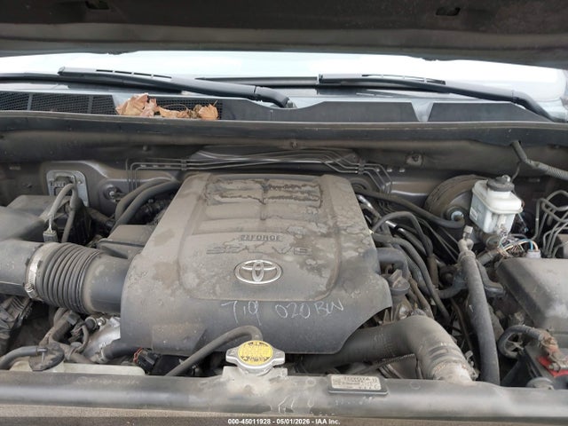 Toyota Tundra Sr5 5.7l V8