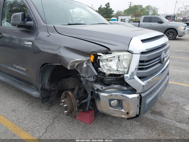 Toyota Tundra Sr5 5.7l V8