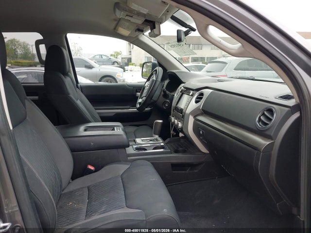 Toyota Tundra Sr5 5.7l V8