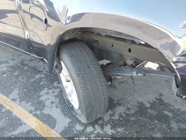 Chevrolet Silverado 1500 2wd  Short Bed Custom