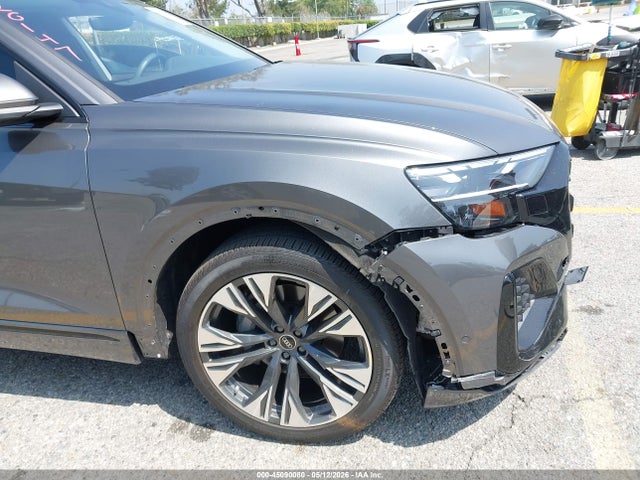 Audi Q8 Premium Plus 55 Tfsi Quattro