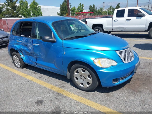 Salvage Chrysler PT Cruiser Image